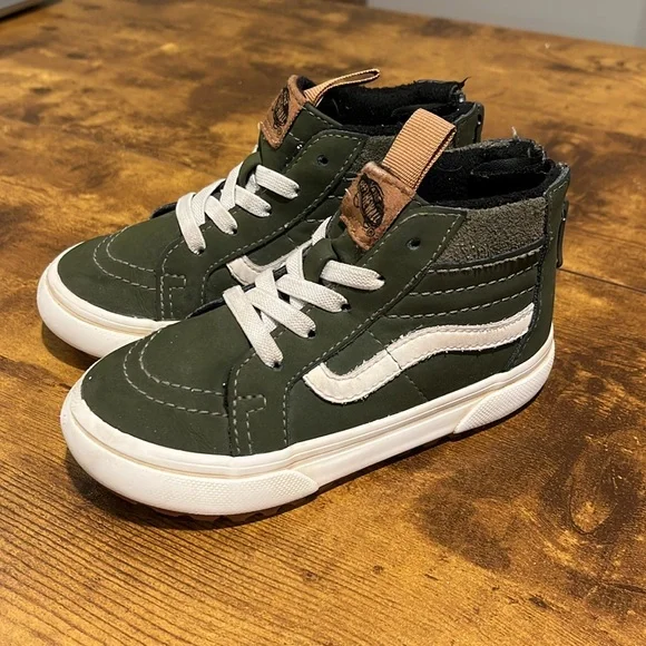 VANS Toddlers Sk8-Hi Zip Mte-1 Sneakers Cold Weather Green White Unisex Pull On - Picture 2 of 11